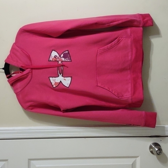 Under Armour Pink pull-over Hoodie - Picture 1 of 12